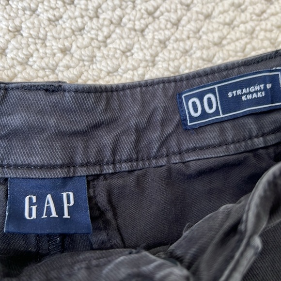 EUC Gap Straight Up Khaki in Black size 00 - Picture 2 of 9